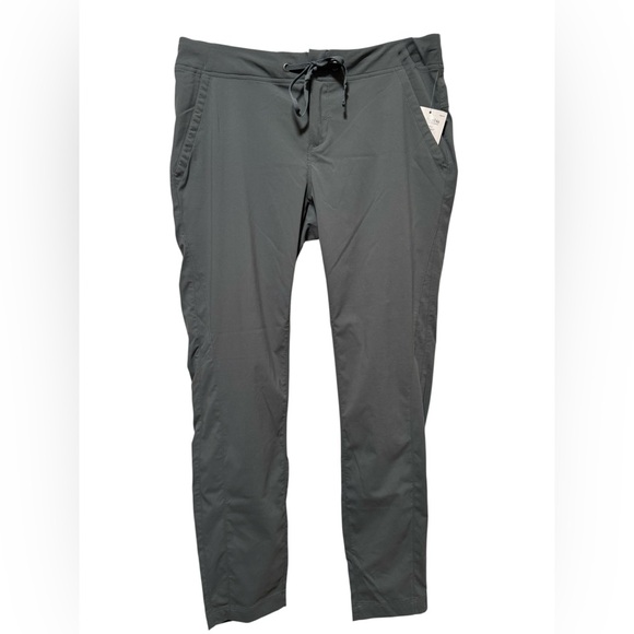 Columbia Pants - Columbia Women’s Pant – Green, Size 8